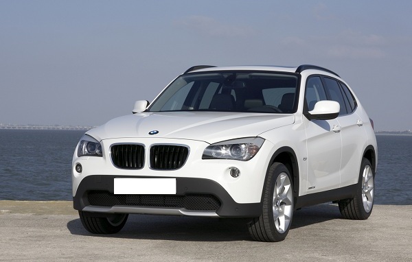2016 BMW X1 Front View Model